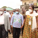 au-sortir-de-sa-visite-a-bonoua-simone-gbagbo-s-exprime-c-est-un-constat-malheureux