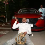 ramatoulaye-laureat-du-grand-prix-ivoir-humour-2020