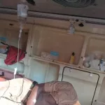 adjame-ivre-un-eleve-de-15-ans-plonge-dans-un-coma-dans-le-bus-et-est-sauve-par-les-sapeurs-pompiers-de-l-indenie