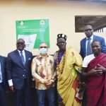 toumodi-la-fondation-omais-offre-des-latrines-au-groupe-scolaire-moronou
