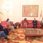 le-chef-de-l-etat-a-echange-avec-une-mission-conjointe-de-la-cedeao-de-l-union-africaine-et-des-nations-unies