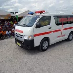 region-de-la-marahoue-alassane-ouattara-fournit-des-ambulances-aux-hopitaux