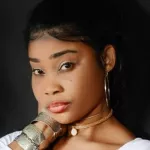 apres-son-fiasco-au-primud-sandia-chouchou-crache-ses-verites-a-vitale-et-molare-vitale-sait-tres-bien-qu-elle-ne-merite-pas-le-trophee