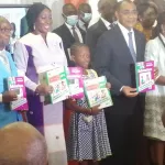 distribution-de-manuels-scolaires-et-controle-electronique-de-la-presence-des-eleves-dans-les-etablissements-la-banque-mondiale-appuie-la-cote-d-ivoire