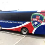 sol-fc-d-abobo-hamed-bakayoko-premier-ministre-et-maire-offre-un-car-de-30-millions-a-l-equipe-de-sa-commune