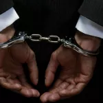 yopougon-ananeraie-sa-maitresse-meurt-dans-ses-bras-a-l-hotel-l-homme-marie-s-enfuit-et-se-fait-epingler-par-la-police-un-an-plus-tard