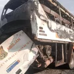 korhogo-un-car-de-transport-incendie-a-l-entree-de-yamoussoukro