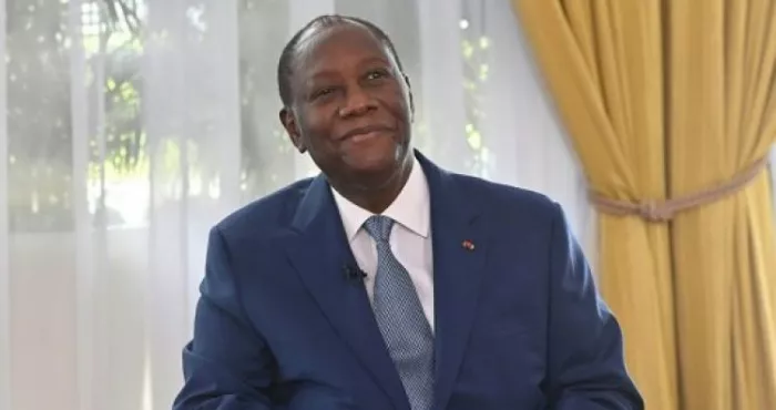 cote-d-ivoire-ouattara-tend-la-main-a-bedie-les-ivoiriens-crient-toujours-leur-colere-a-ouattara