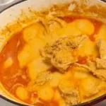 comment-confectionner-sa-sauce-kaklou-avec-du-foutou-banane