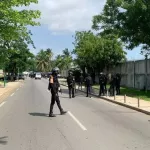 24-heures-apres-la-rencontre-bedie-ouattara-le-blocus-toujours-erige-autour-des-residences-des-leaders-politiques-de-l-opposition