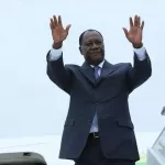 ouattara-va-prendre-des-consignes-avec-macron-avant-son-investiture-dix-ministres-vont-sauter-du-gouvernement