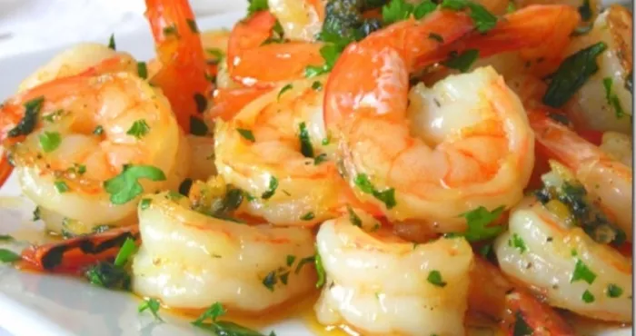 crevettes-sautees-a-l-ail-et-au-persil