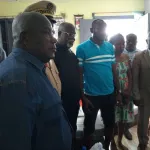 tensions-a-sassandra-le-ministre-philippe-legre-en-pompier-pour-eteindre-l-incendie-apres-la-bastonnade-du-professeur-n-drin-amani-charles-elysee-par-les-gardes-du-maire