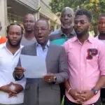 affaire-yode-et-siro-pat-sacko-et-des-artistes-zouglou-de-la-fenaz-demandent-pardon-a-adou-richard