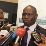 prof-ochou-abe-delfin-coordonnateur-du-projet-waca-il-serait-necessaire-voire-indispensable-de-mettre-en-place-un-reseau-de-presse