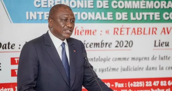 lutte-contre-la-corruption-le-premier-ministre-hamed-bakayoko-reaffirme-l-engagement-du-gouvernement-a-eradiquer-le-fleau