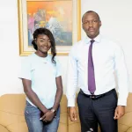 accompagnement-de-la-jeunesse-mamadou-toure-recoit-fernande-n-goran-la-plus-jeune-docteure-ivoirienne-en-pharmacie