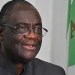 cote-d-ivoire-maurice-kacou-guikahue-evacue-d-urgence-en-france-pour-problemes-cardiaques-ses-soins-pris-en-charge-par-la-presidence