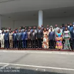 l-opposition-discute-avec-un-pouvoir-qu-il-ne-reconnait-pas