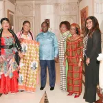 l-arrivee-de-laurent-gbagbo-se-precise-le-comite-d-organisation-s-active-en-distribuant-les-pagnes-a-son-effigie