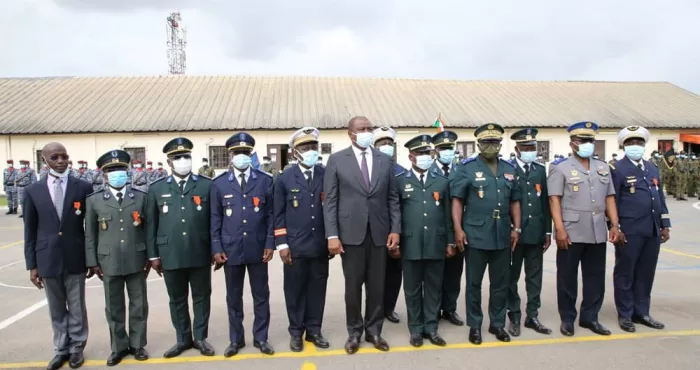 decoration-le-premier-ministre-hamed-bakayoko-salue-le-professionnalisme-et-l-efficacite-des-forces-de-defense-et-de-securite