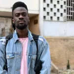 un-citoyen-burkinabe-vole-au-secours-de-l-artiste-suspect-95