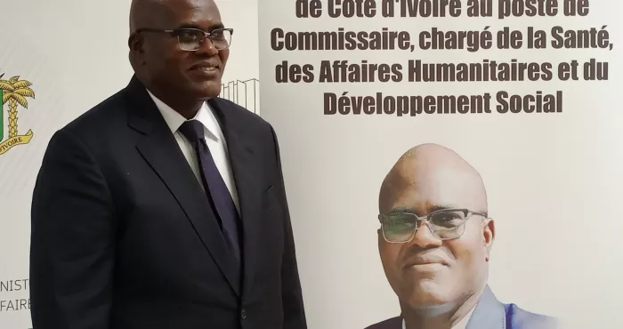 commissaire-charge-de-la-sante-des-affaires-humanitaires-a-l-ua-le-ministre-aka-aouele-lance-la-candidature-de-dr-justin-koffi
