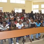 bouake-orientation-des-bacheliers-dans-le-superieur-un-universitaire-denonce-la-part-belle-faite-par-l-etat-aux-fondateurs-des-grandes-ecoles-privees-au-detriment-des-universites-publiques