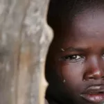 a-cause-de-ses-sorties-nocturnes-un-enfant-de-7-ans-manque-de-se-faire-tuer-par-son-beau-pere