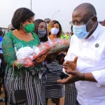 koumassi-sogefiha-reconnaissantes-au-maire-cisse-bacongo-les-communautes-du-grand-ouest-lui-offrent-des-moutons