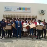 appui-a-la-recherche-universitaire-le-centre-universitaire-de-recherche-et-d-application-en-teledetection-curat-d-abidjan-cocody-offre-des-ordinateurs-a-ses-apprenants