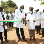 insertion-professionnelle-mamadou-toure-offre-10-fermes-avicoles-de-14-millions-de-francs-cfa-l-unite-aux-jeunes-du-haut-sassandra