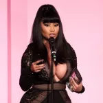 etats-unis-nicki-minaj-frappee-par-un-malheur