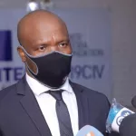 a-salfo-en-pleurs-le-magicien-a-perdu-son-frere-aine