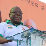legislatives-a-koumassi-cisse-bacongo-lance-la-campagne-de-la-liste-rhdp-au-campement-devant-une-immense-foule