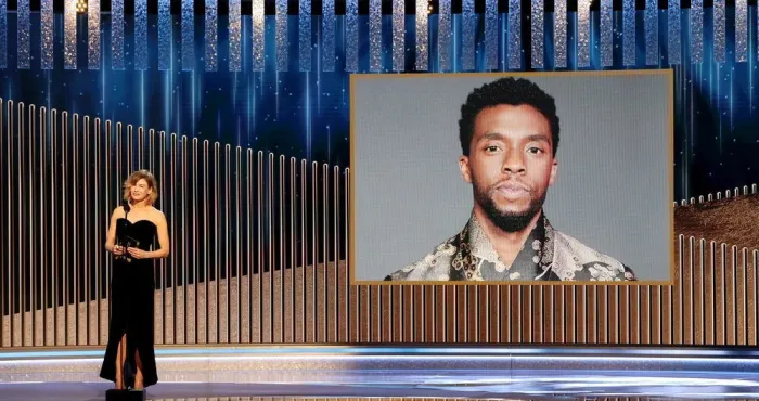 golden-globes-2021-chadwick-boseman-recompense-a-titre-posthume