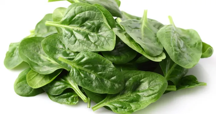 les-epinards-les-bienfaits-de-ces-petites-feuilles-vertes-riches-en-vitamines