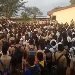 lycee-charles-bauza-donwahi-de-soubre-les-eleves-en-colere-les-cours-perturbes-ce-lundi
