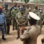 attaques-a-kafolo-le-grand-commandement-apporte-son-soutien-a-ses-hommes