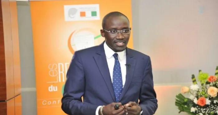 ministere-du-petrole-de-l-energie-et-des-energies-renouvelables-abdourahmane-cisse-dresse-le-bilan-de-ses-deux-ans-de-gestion