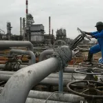 prix-du-super-et-du-gasoil-a-la-pompe-les-transporteurs-jugent-la-hausse-de-15-fcfa-supportable