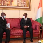 le-ministre-burkinabe-de-la-reconciliation-rencontre-l-ex-president-blaise-compaore-a-abidjan