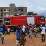 penurie-d-eau-les-sapeurs-pompiers-au-coeur-de-la-grande-distribution