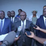 nouvelle-poste-du-futur-au-sein-de-l-ufhb-roger-adom-se-rejouit-des-travaux-de-qualite-realises