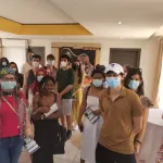 cooperation-culturelle-jacobleu-fait-decouvrir-les-rites-et-rythmes-traditionnels-ivoiriens-a-une-trentaine-d-etudiants-francais