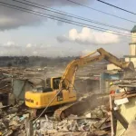 un-grave-incident-deplore-lors-de-l-operation-de-liberation-de-l-emprise-du-4eme-pont-a-yopougon-un-mur-tombe-sur-un-policier