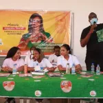 hygiene-corporelle-des-jeunes-filles-l-ong-yenlenba-women-in-action-et-l-association-coeur-rose-sensibilisent-a-koumassi