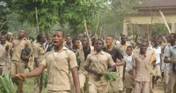 abengourou-des-lyceens-forment-un-gang-et-lancent-une-attaque-a-main-armee-sur-un-commerce-un-mort