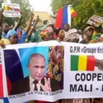 mali-les-citoyens-exigent-l-intervention-de-la-russie-et-le-depart-de-la-france