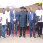 cultures-maraicheres-hors-sol-sous-abris-le-ministre-adjoumani-lance-un-projet-d-un-cout-d-environ-590-millions-fcfa